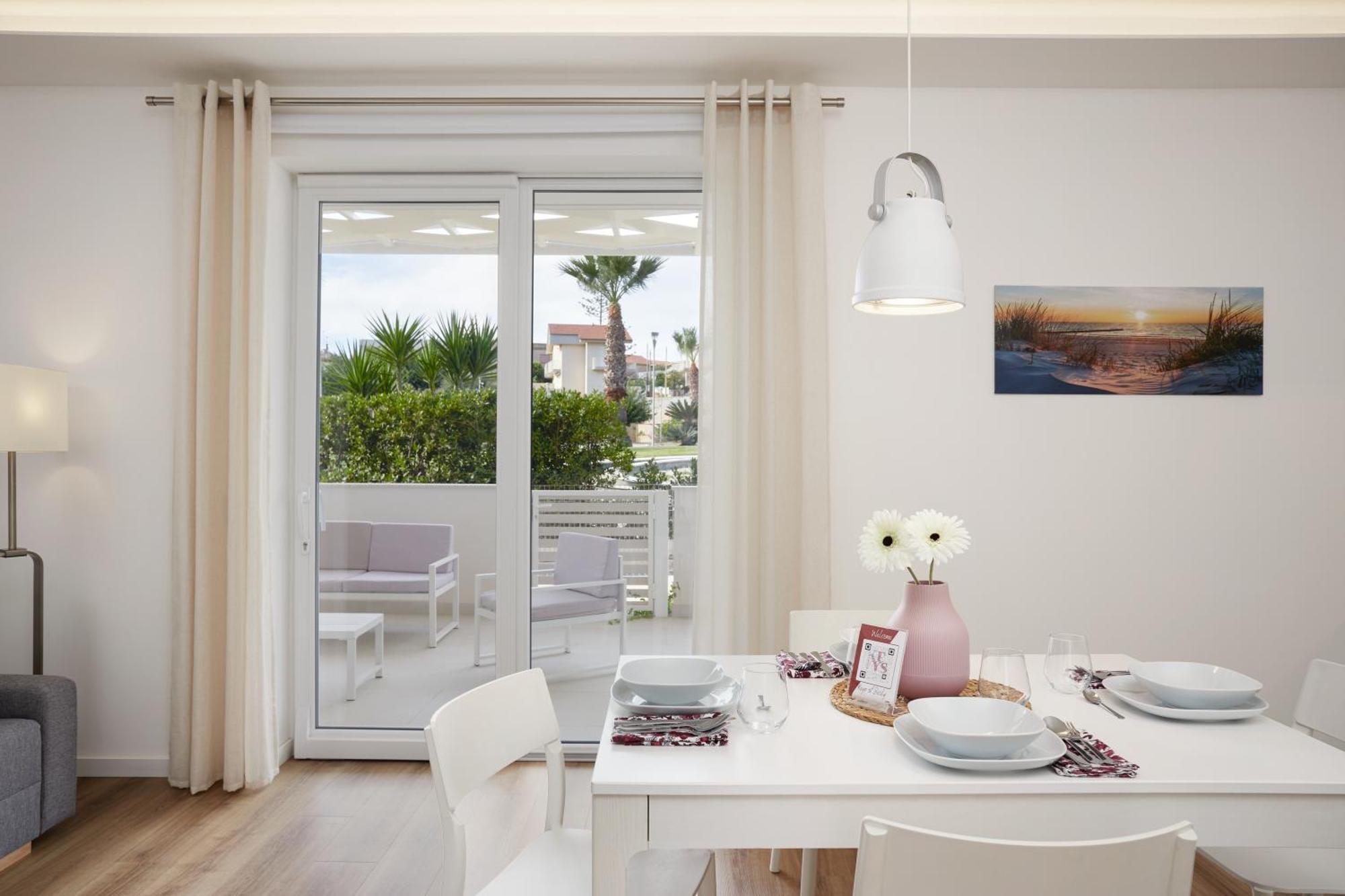 Keys Of Sicily - Residence "Sabbia" Sul Mare Марина-ди-Модика Экстерьер фото